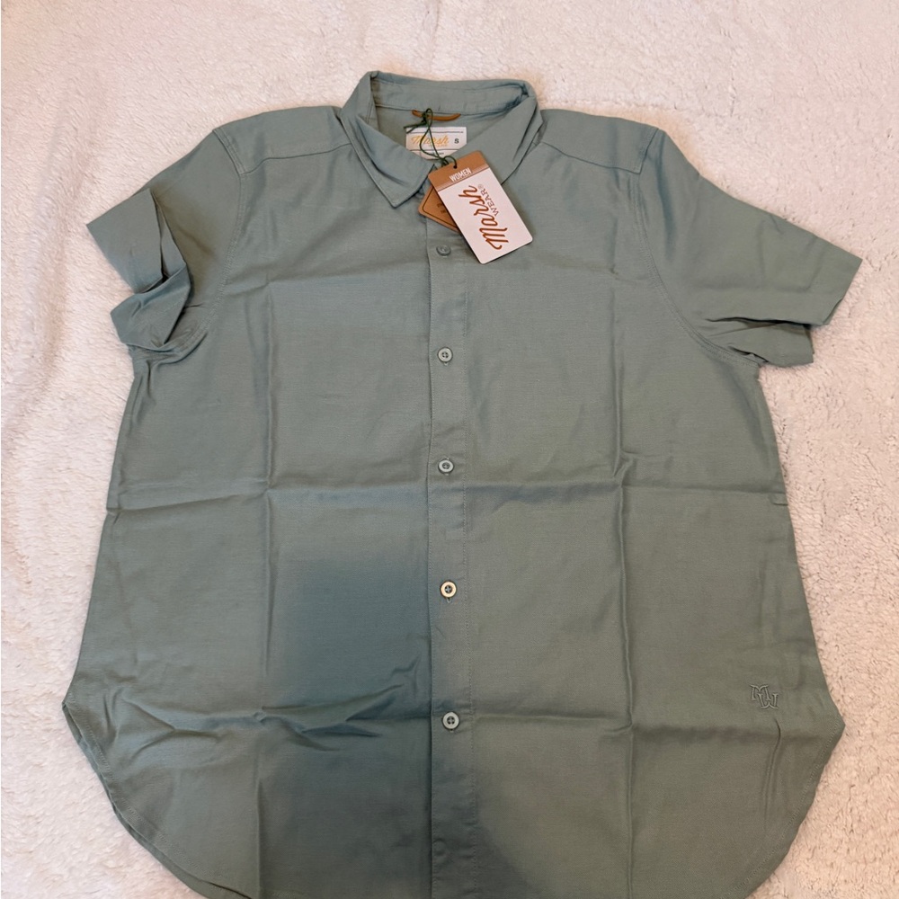 Marsh Wear Women's Short-Sleeve Button-Down Shirt in Sage